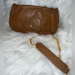 *EUC* Tory Burch clutch and crossbody